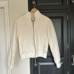 Prana puffer. Sherpa lined